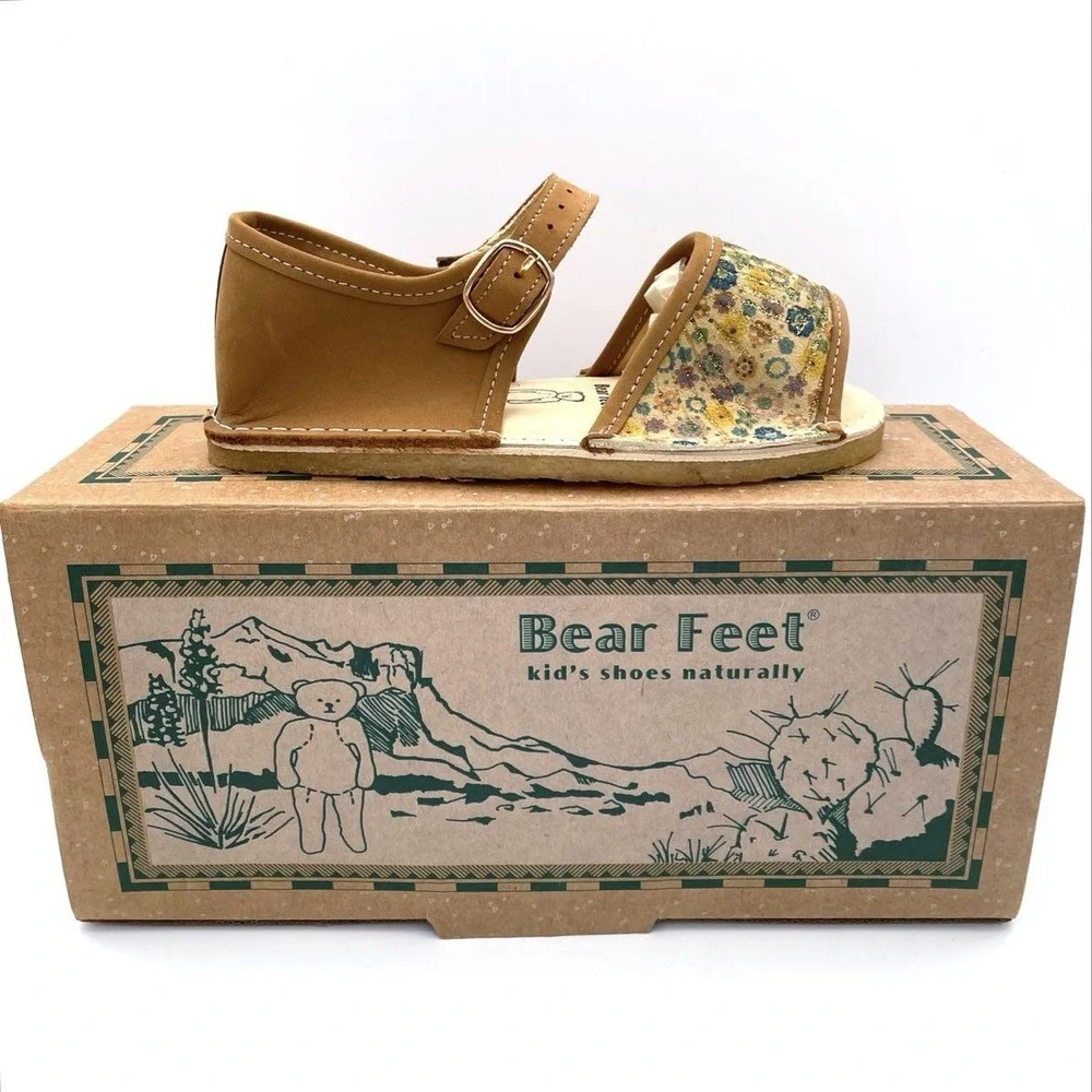 Bear Feet Leather Floral Strap Sandals Tan Multi Kids Size 11 DS